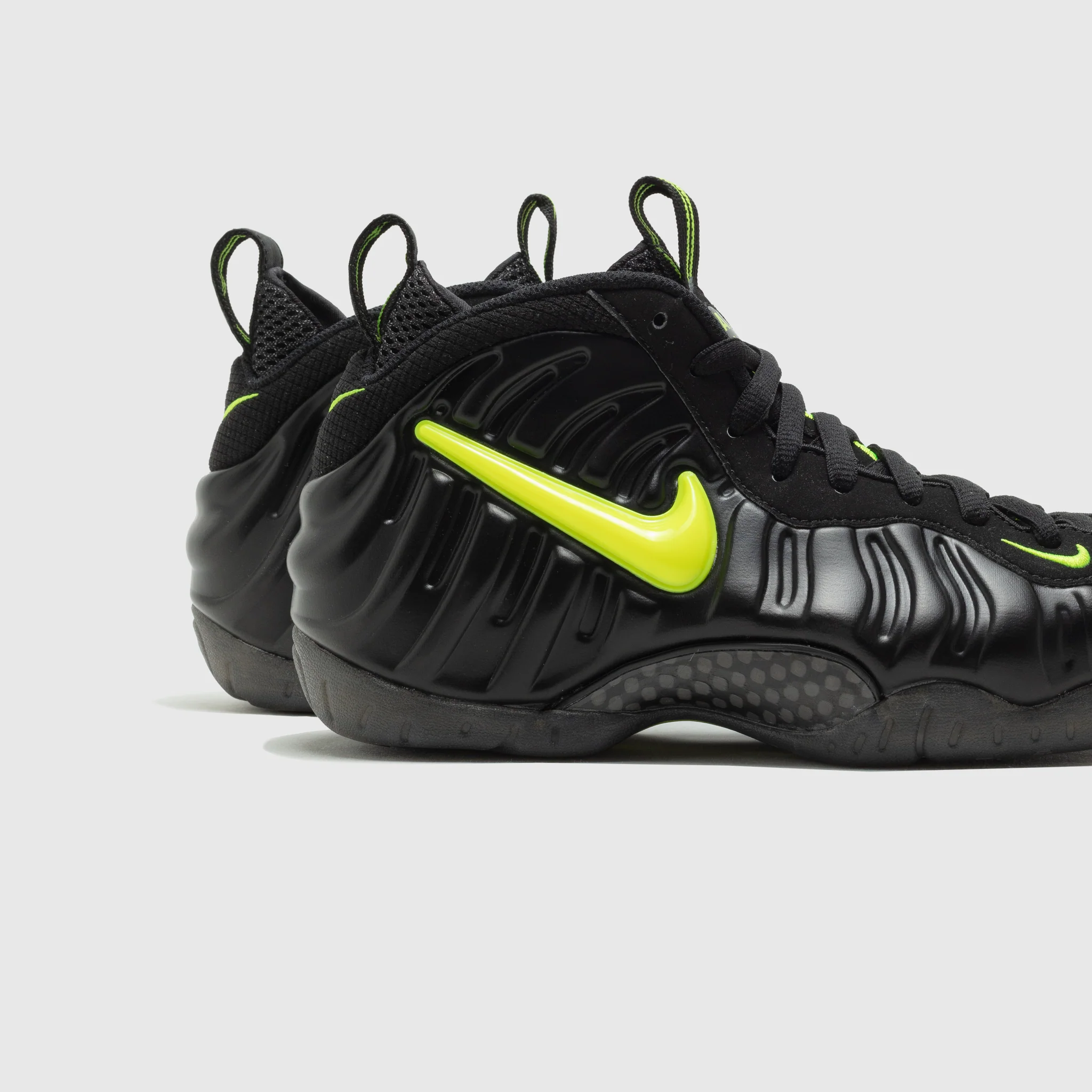 AIR FOAMPOSITE PRO "VOLTAGE" - Image 4