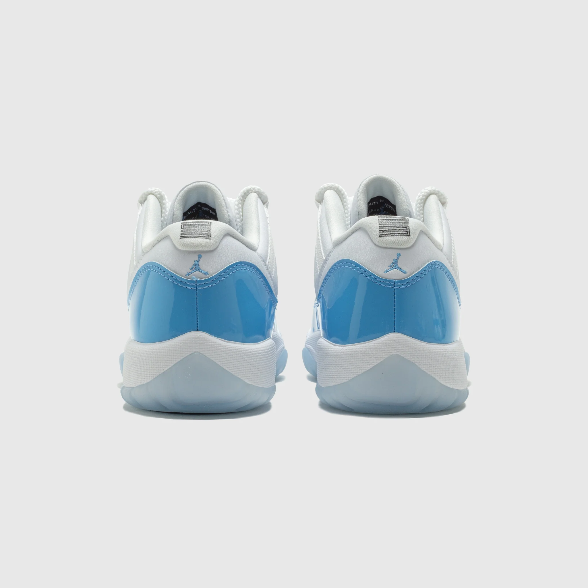 AIR JORDAN 11 RETRO LOW (GS) "UNIVERSITY BLUE" - Image 4