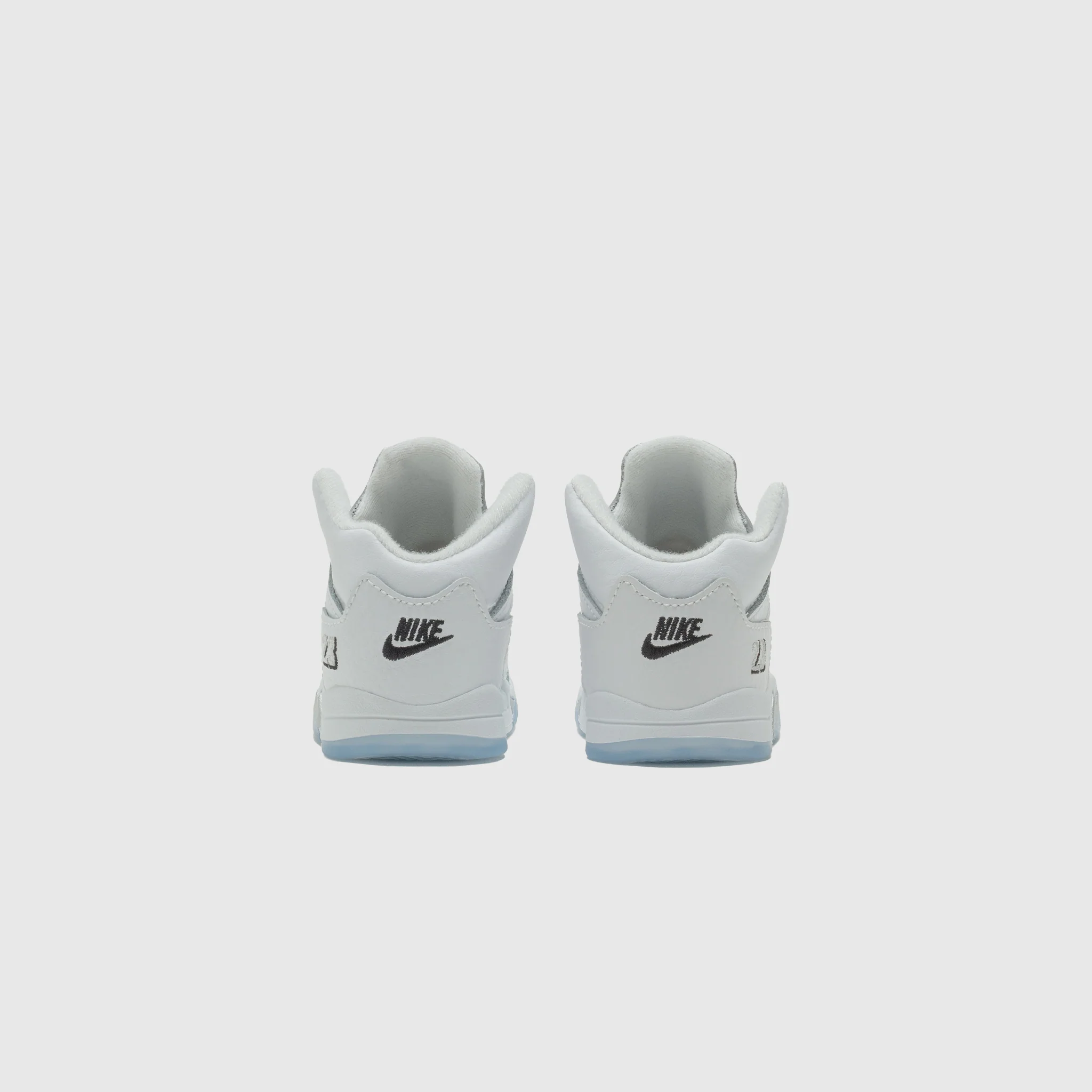 AIR JORDAN 5 RETRO (TD) "WHITE METALLIC" - Image 4