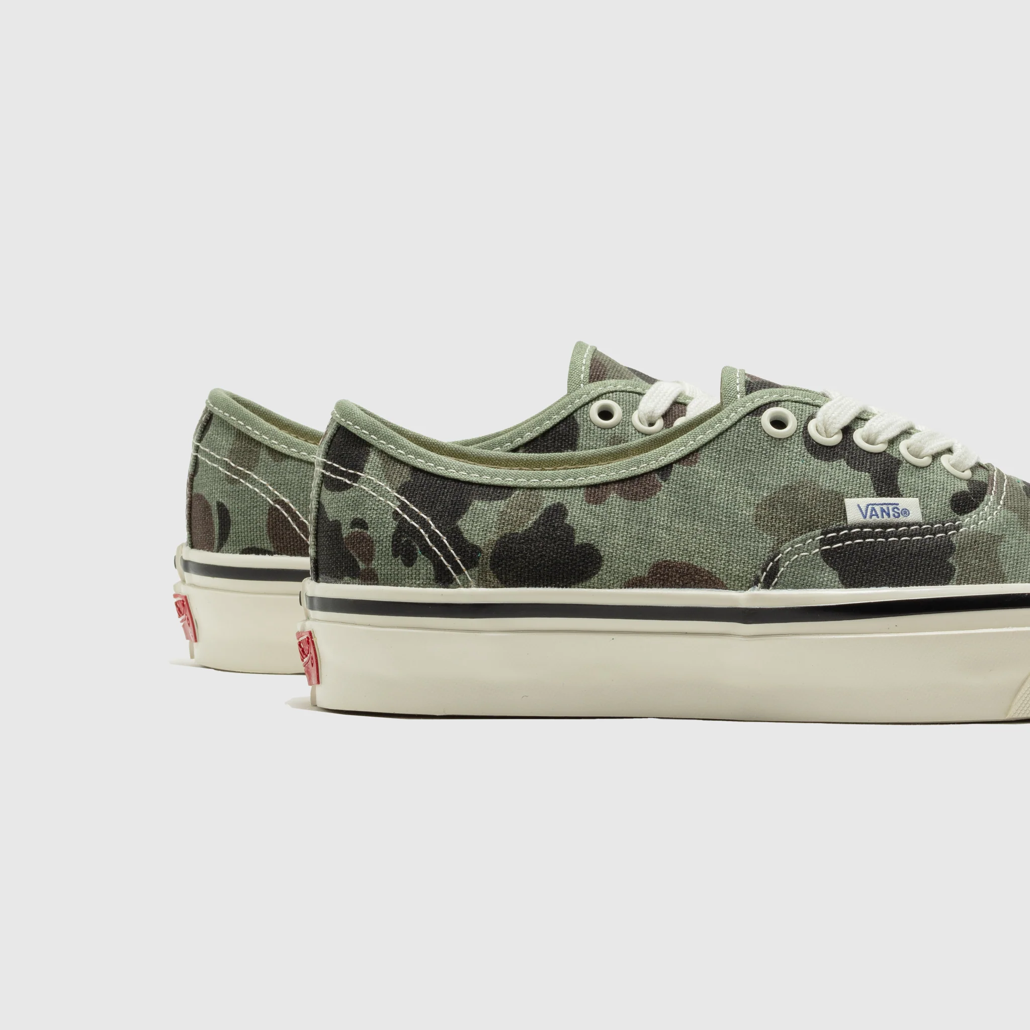 AUTHENTIC 44 LX "DUCK CAMO GREEN" - Image 5