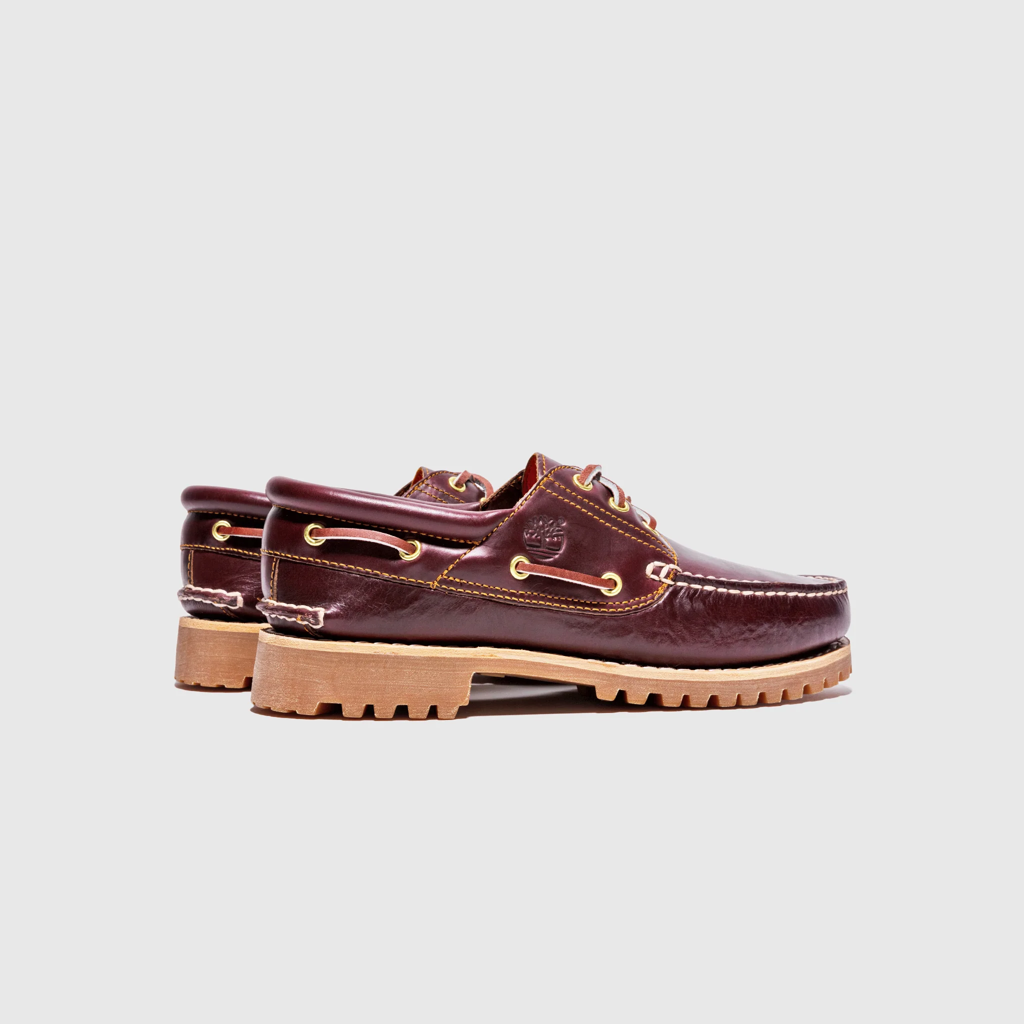 3-EYE LUG HANDSEWN BOAT SHOE - Image 5