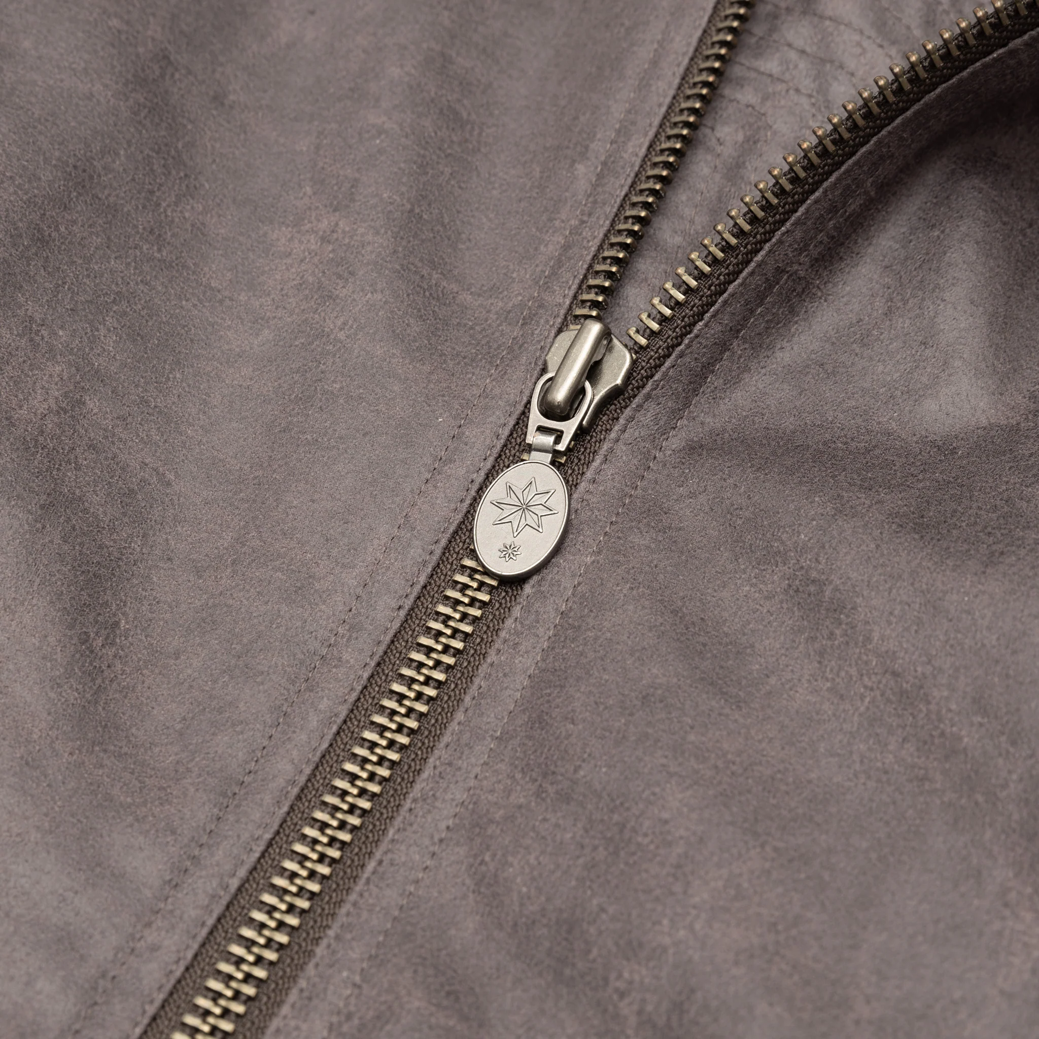 BOMBER HOOD JACKET - Image 3