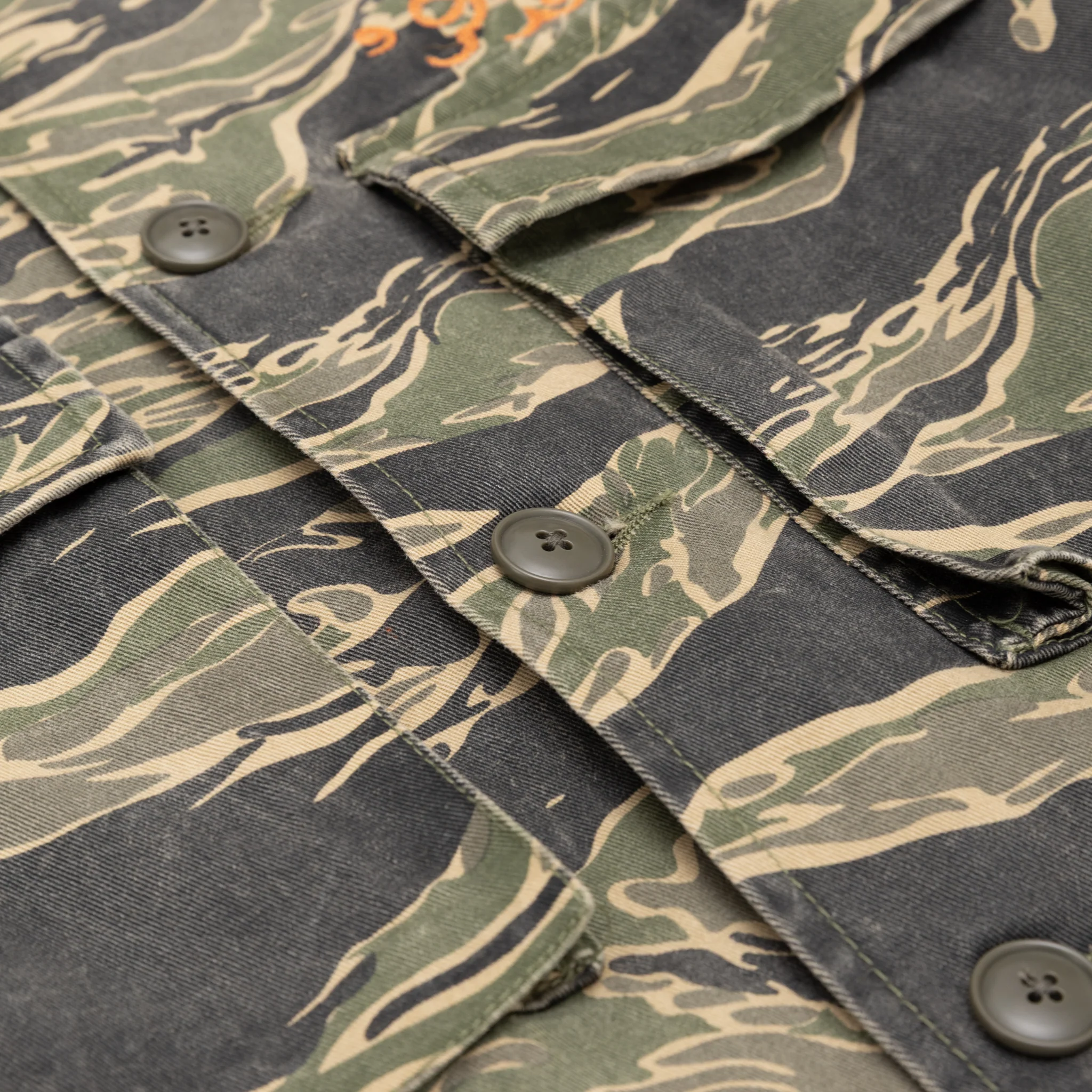 CAMO TIGER ADVISOR'S SHIRT - Image 3