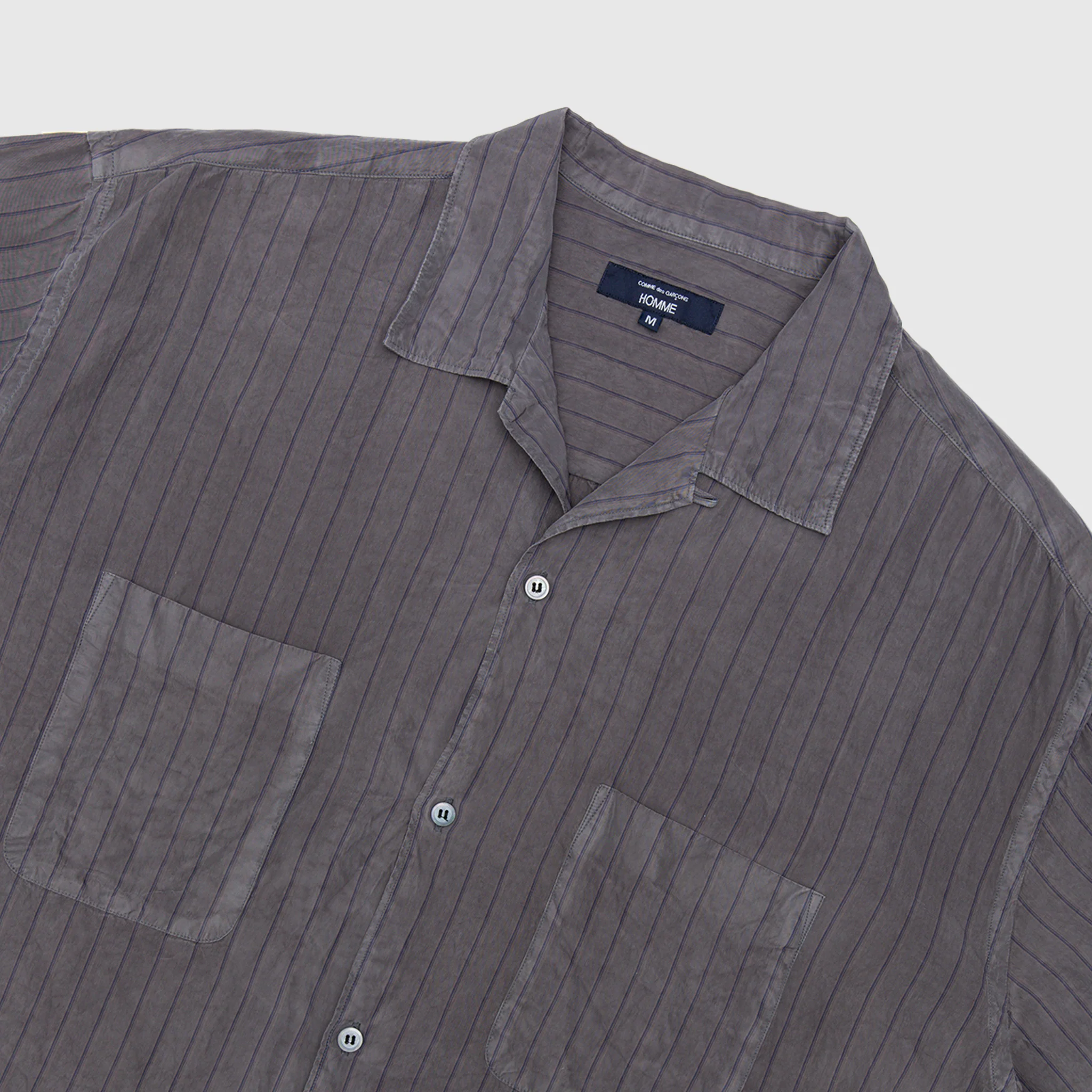 MEN'S PINSTRIPED S/S SHIRT - Image 3