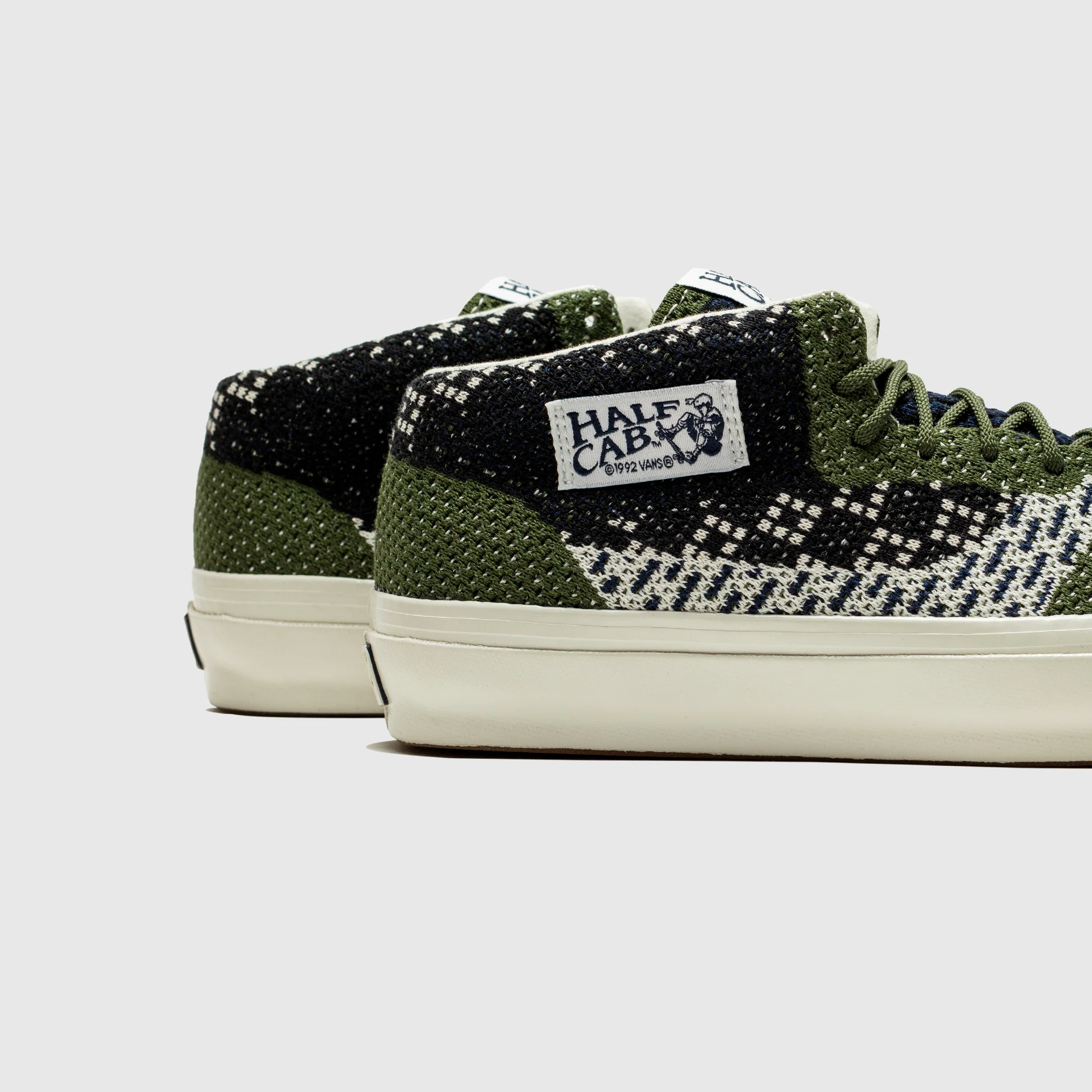 HALF CAB 33 EK LX - Image 5