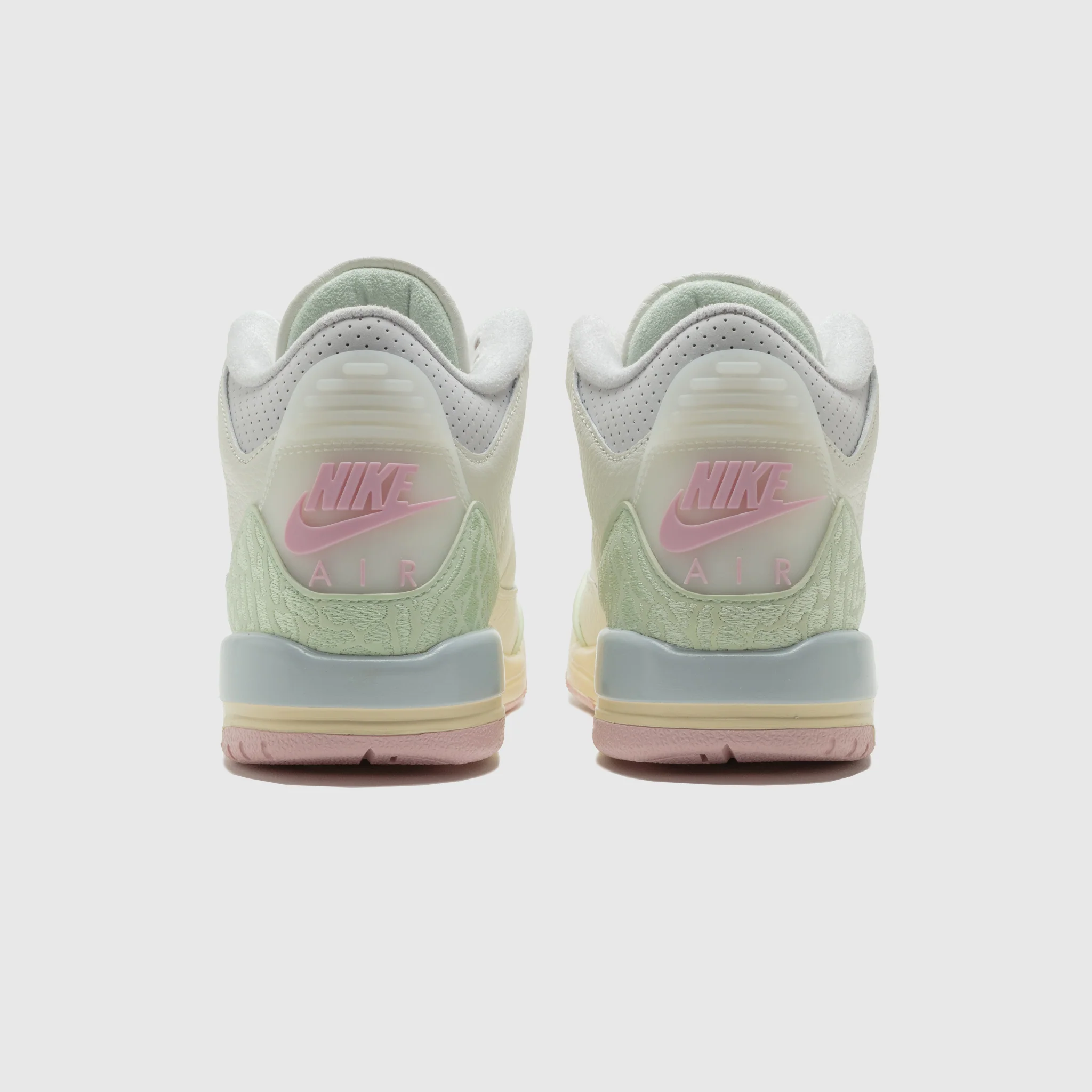 JORDAN 3 RETRO (GS) "SPRING IS IN THE AIR" - Image 4