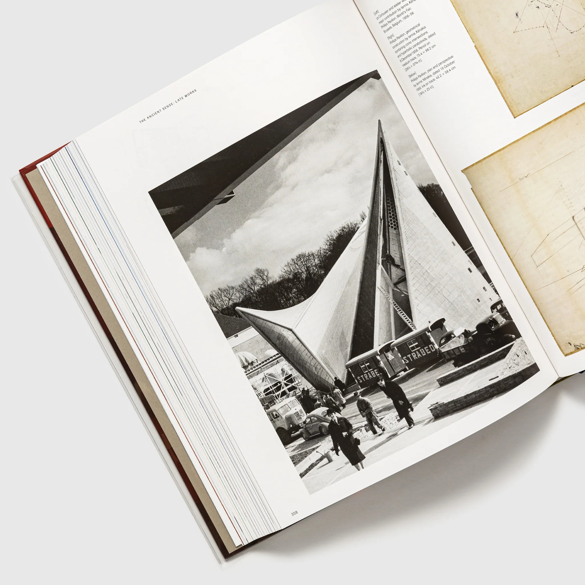 LE CORBUSIER: IDEAS & FORMS - Image 3