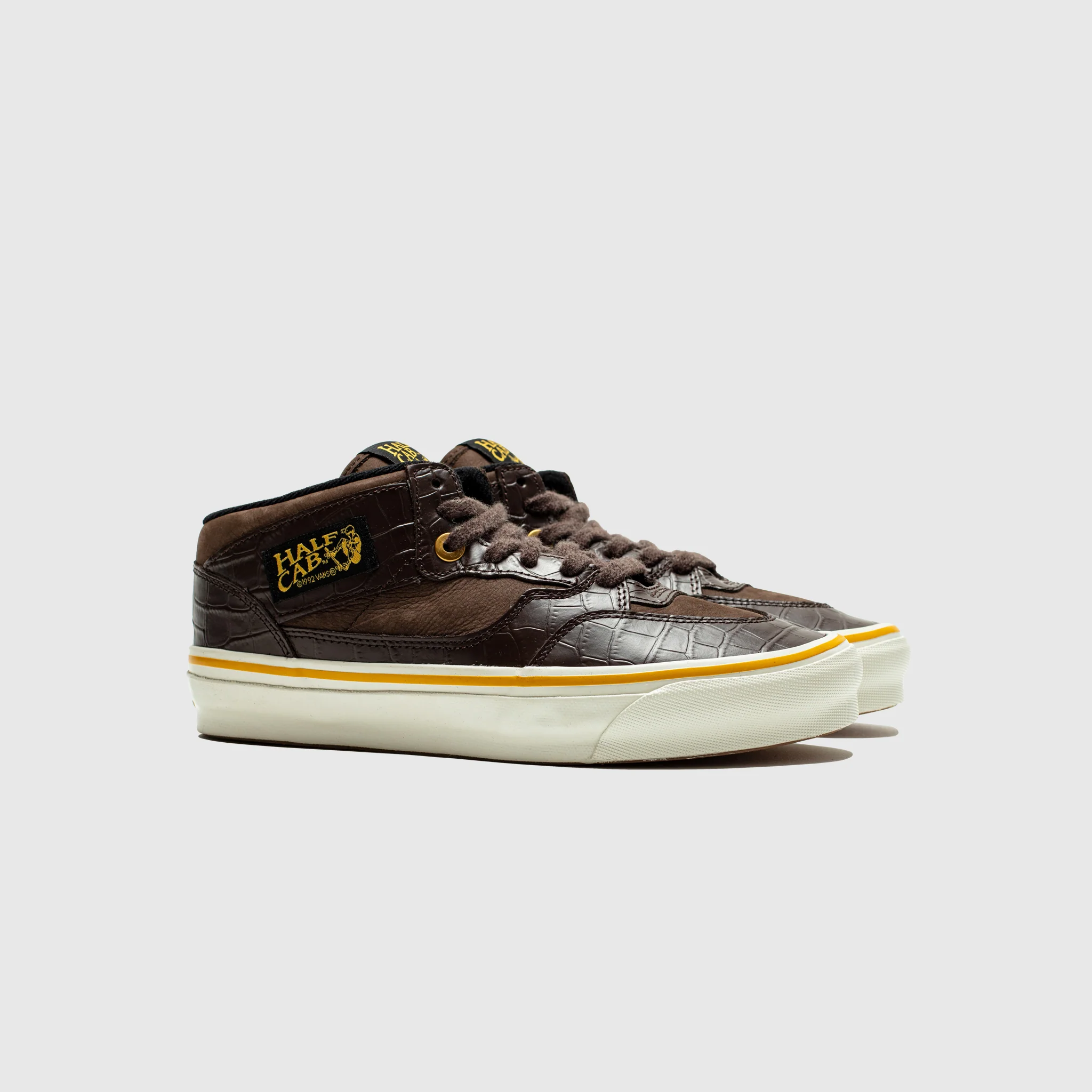 OTW HALF CAB 33 VIBRAM "CROC PATENT" - Image 2