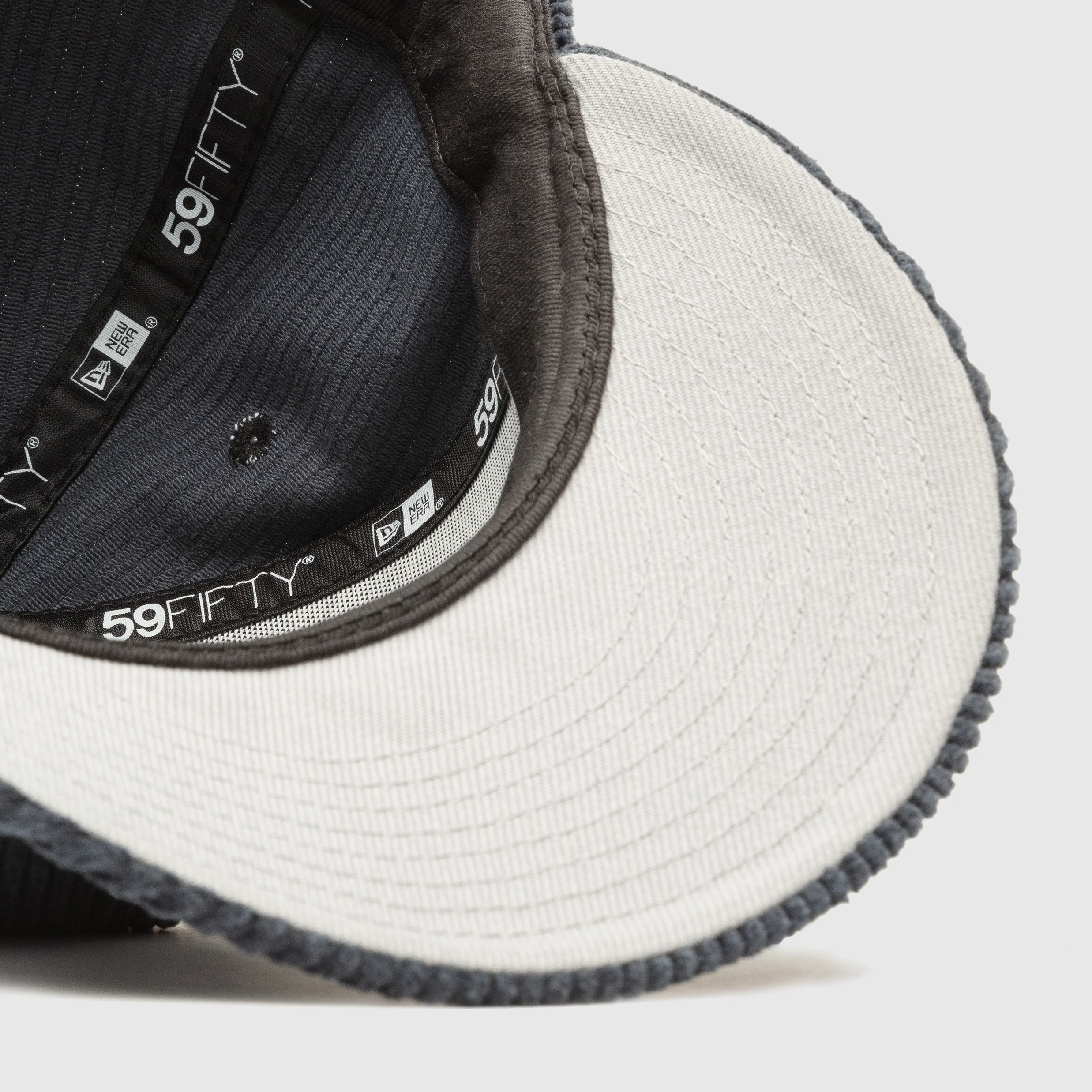 PACKER X NEW ERA NEW YORK YANKEES 59FIFTY FITTED "CORD" - Image 4