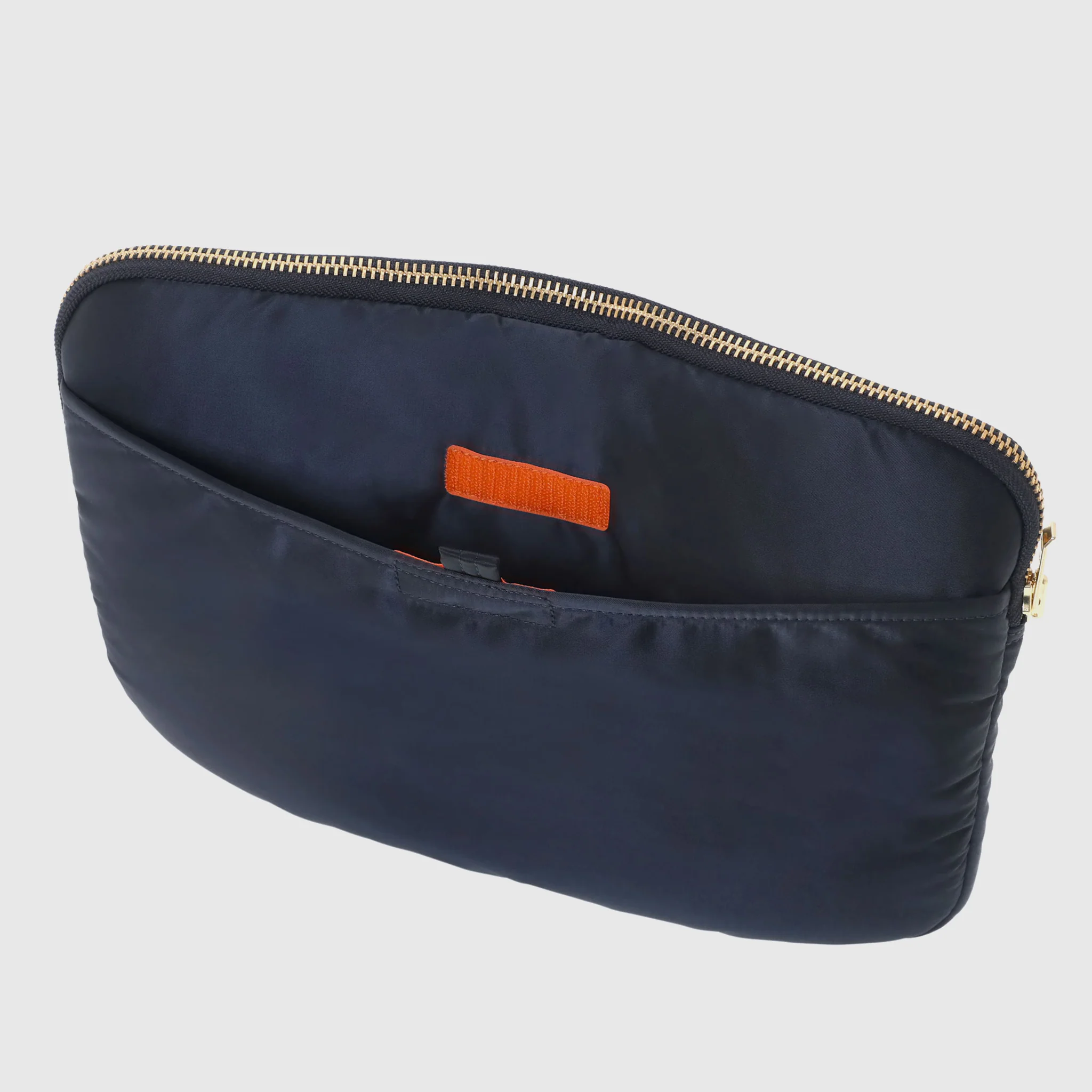 TANKER DOCUMENT CASE - Image 4