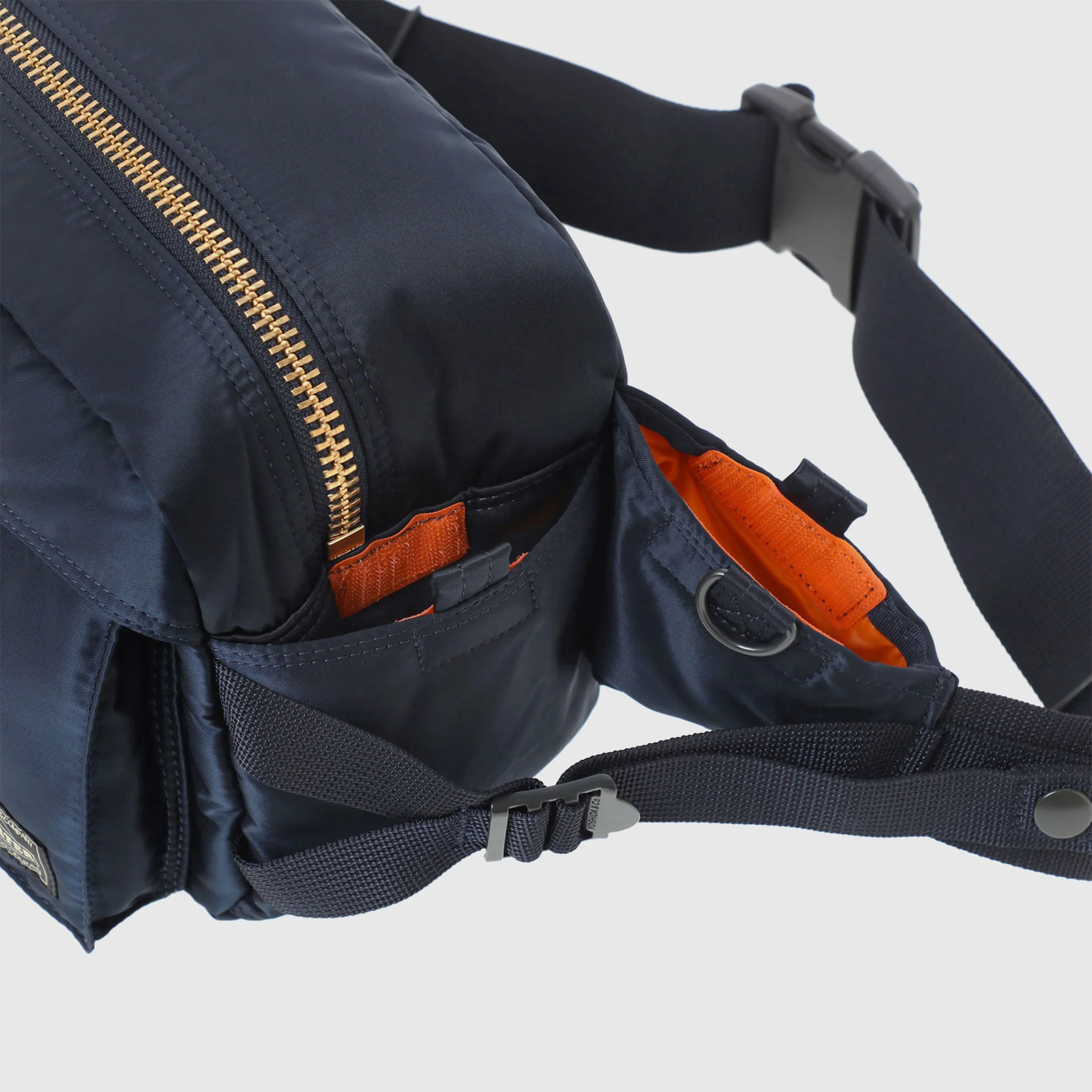 TANKER HIP BAG - Image 4