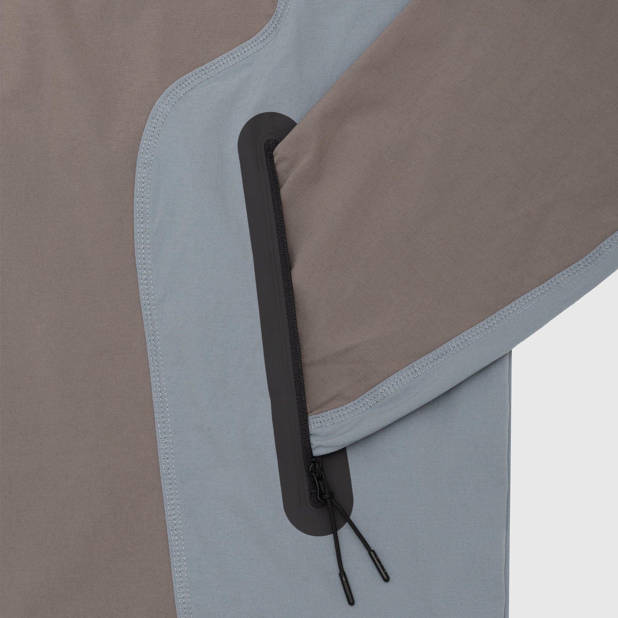 TECH DRI-FIT WOVEN WINDRUNNER OVERSIZED JACKET - Image 5