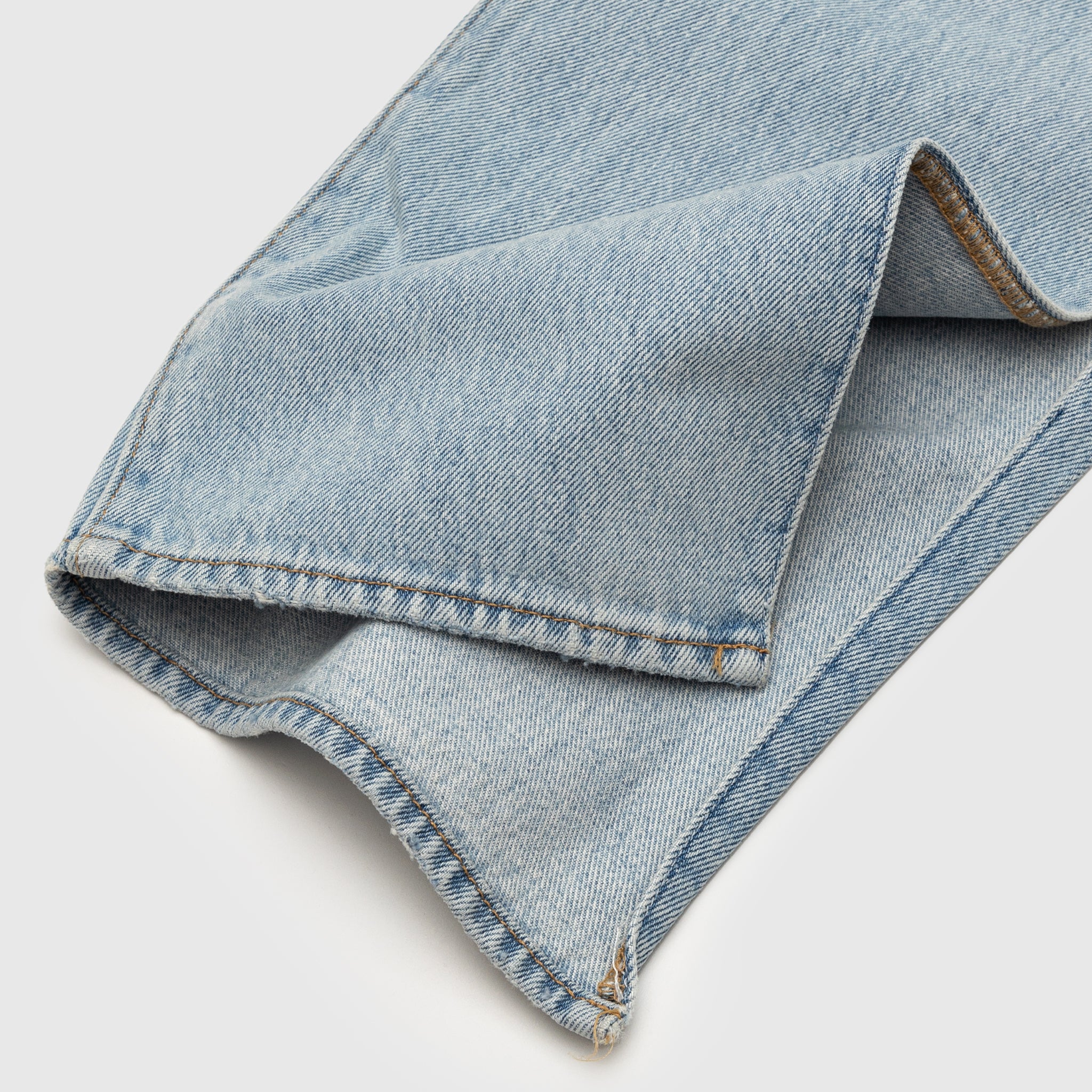 X LEVIS 501 WOVEN DENIM - Image 5