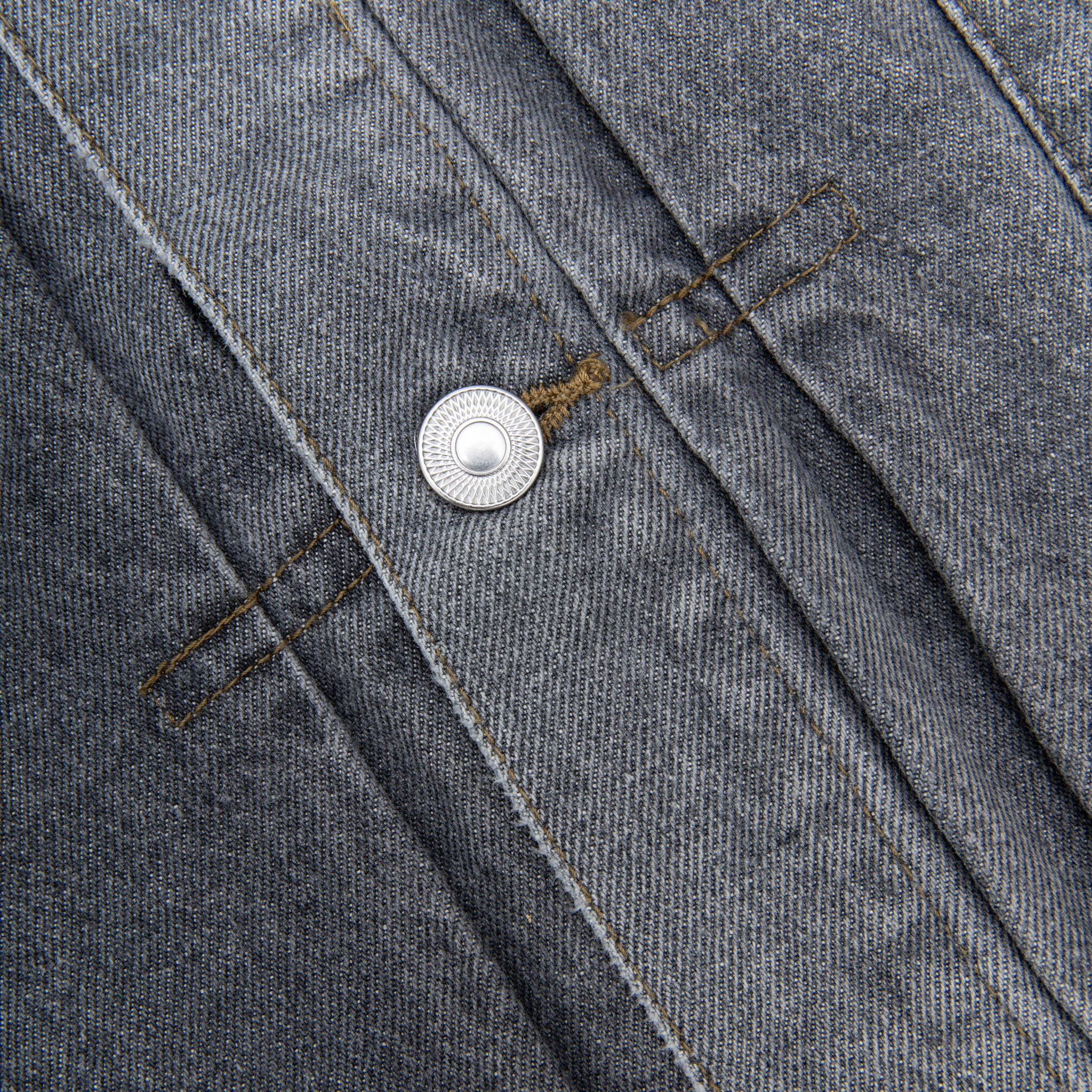 VINTAGE GRAY DENIM JACKET - Image 4