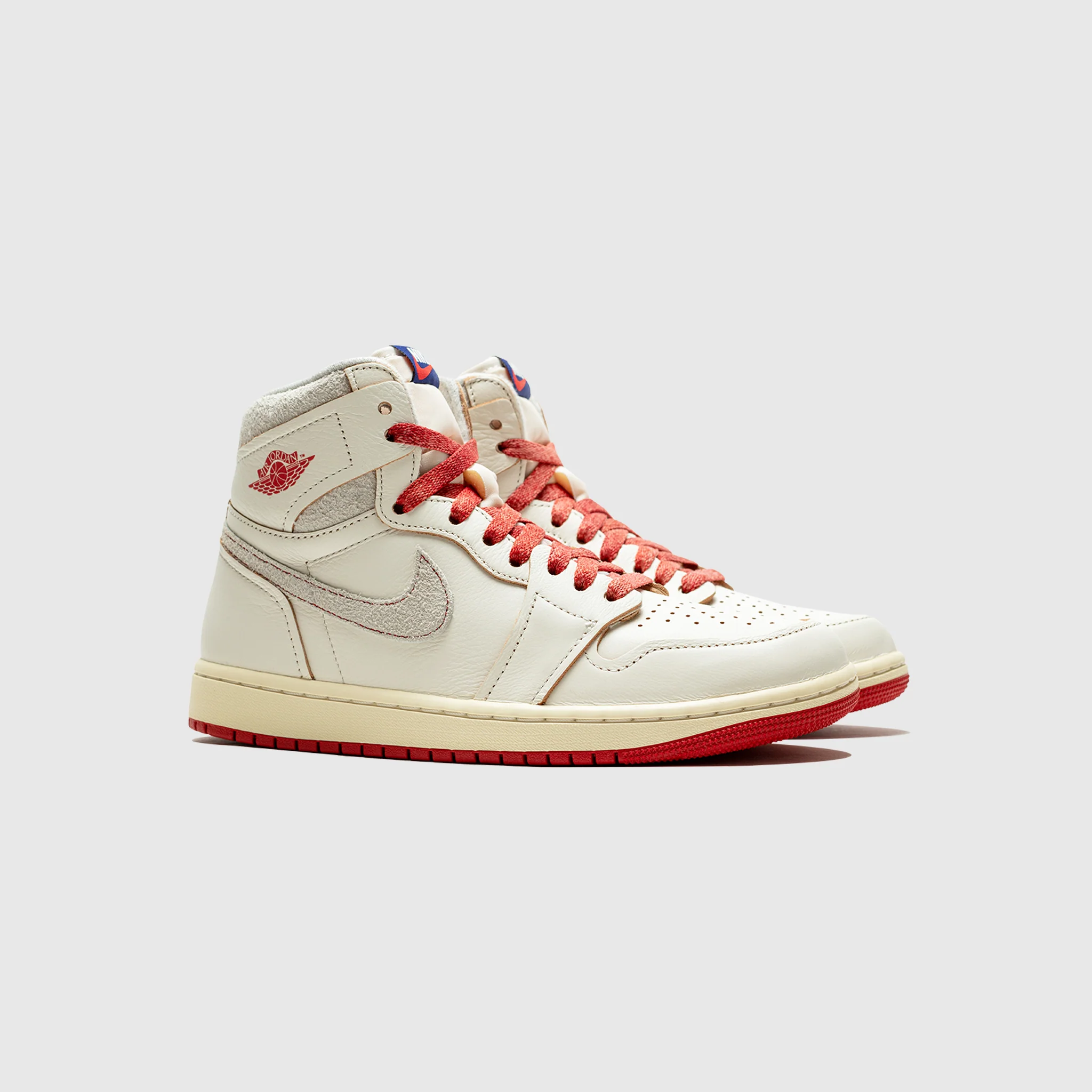 WMNS AIR JORDAN 1 HIGH OG "CINNABAR" - Image 2