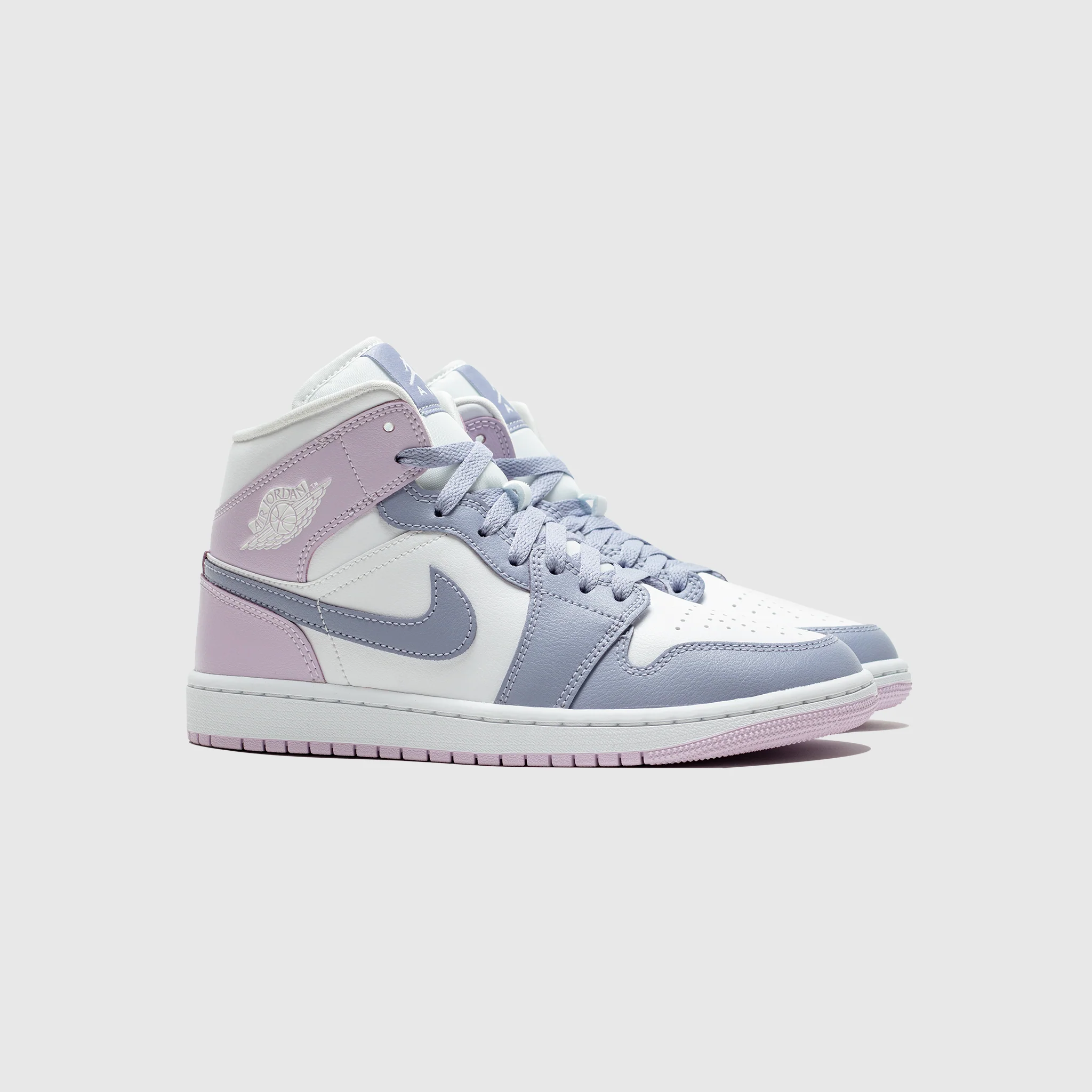 WMNS AIR JORDAN 1 MID "INDIGO HAZE" - Image 2