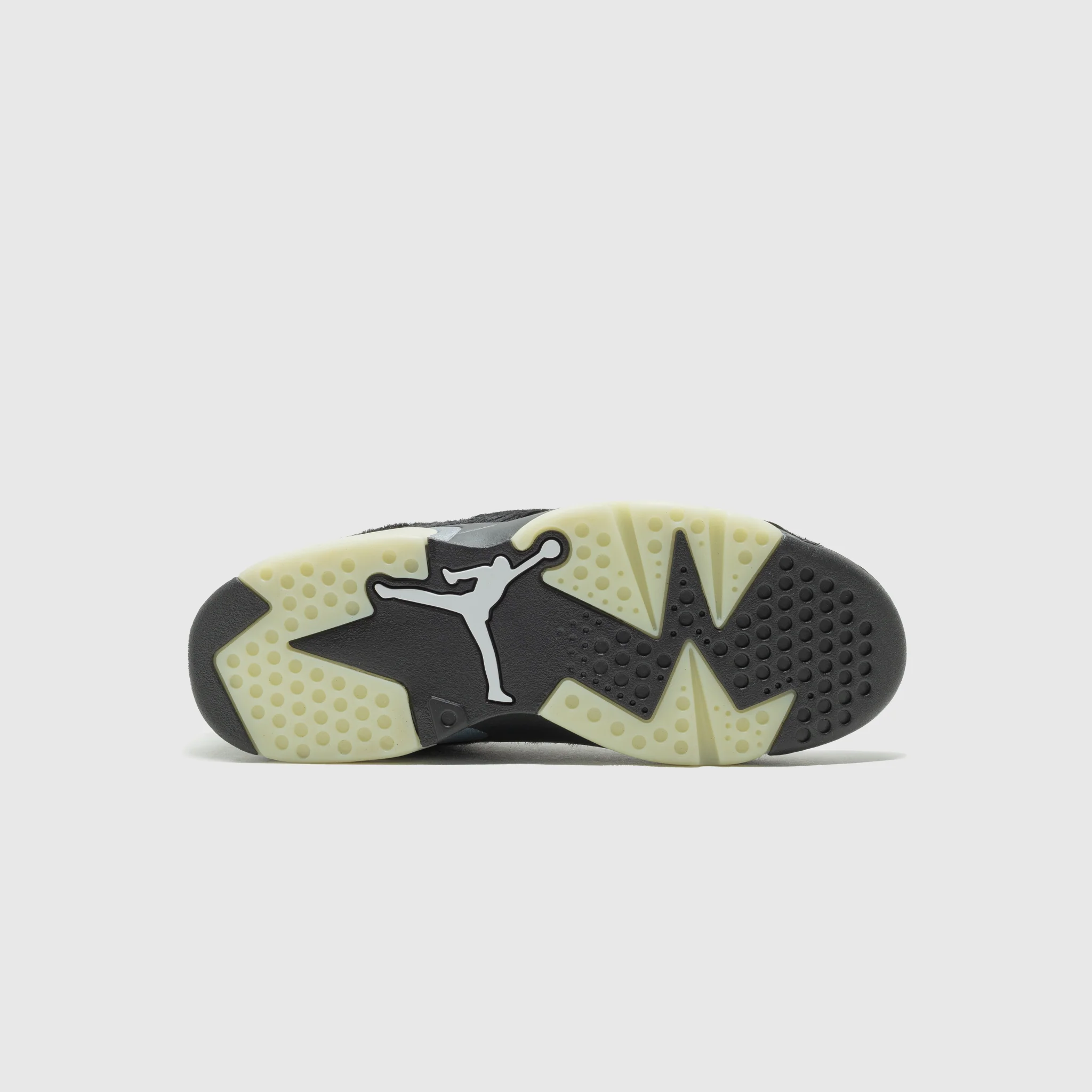 WMNS AIR JORDAN 6 RETRO LOW "BLACKOUT" - Image 6