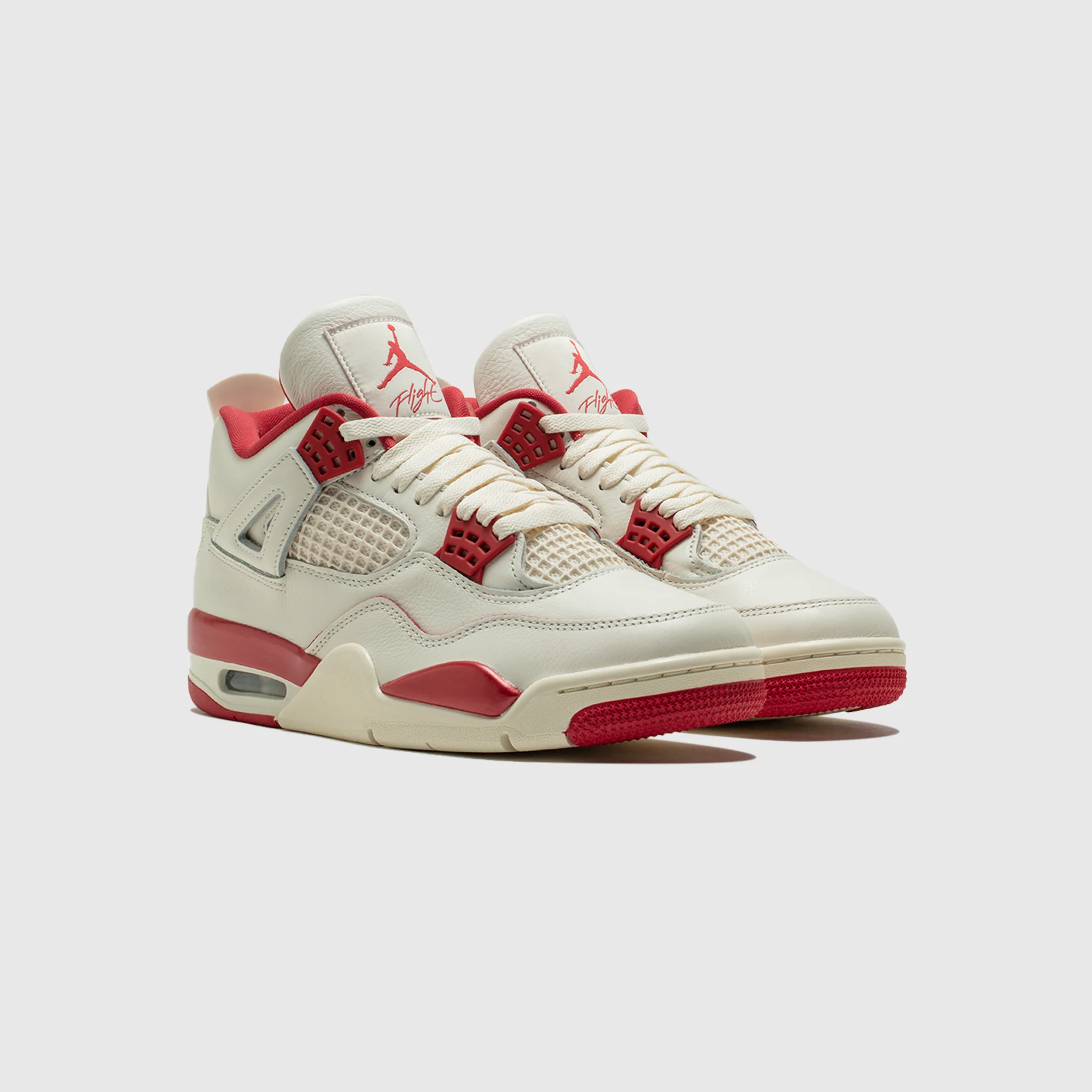 WMNS AIR JORDAN 4 RETRO "SIERRA RED" - Image 2
