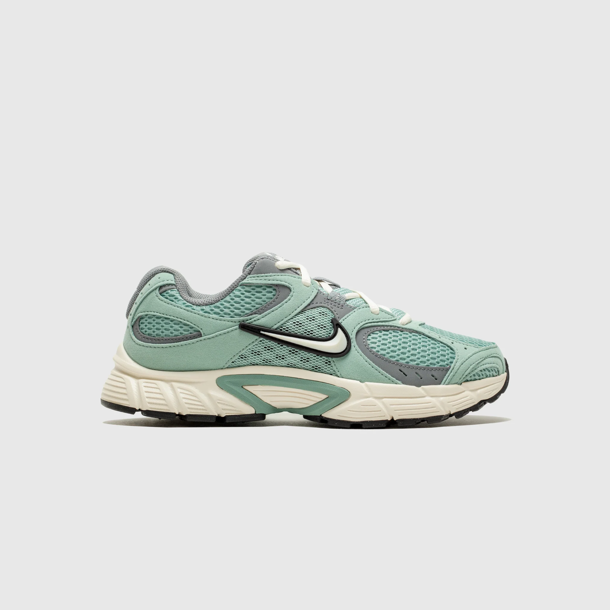 WMNS V5 RNR "CANNON"