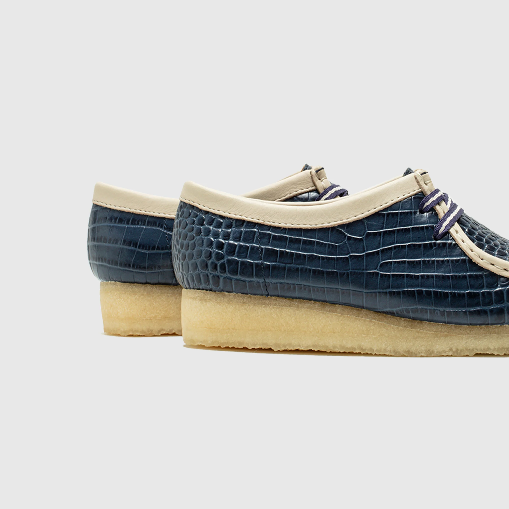 WMNS WALLABEE LOW "BLUE INTEREST" - Image 5